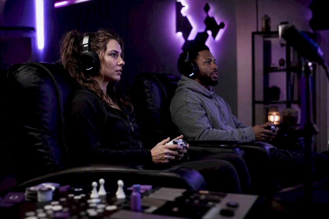 How to Make Gamer Friends Online: 10 Ways That Work